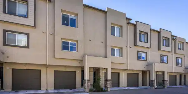3177 Sterling Ridge