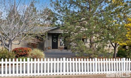 2990 Tamarisk Drive