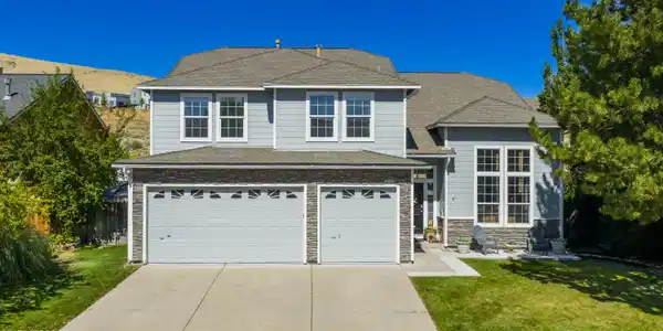 3201 Green River Drive