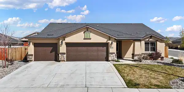 1390 Tule Peak Circle