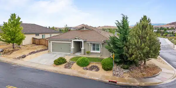 727 Tempiute Court