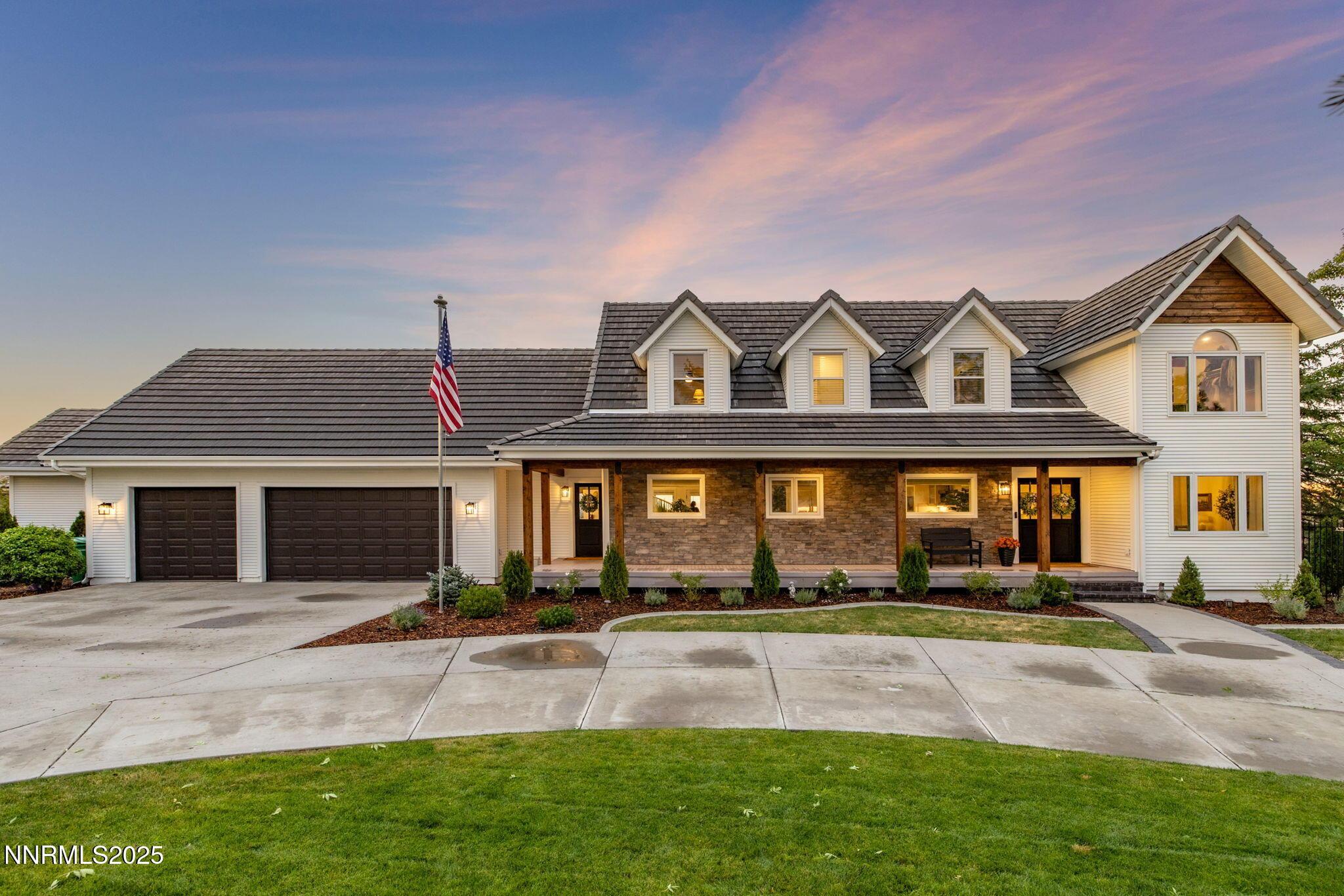 Image 4: 28-web-or-mls-13205 Welcome Way Twilight