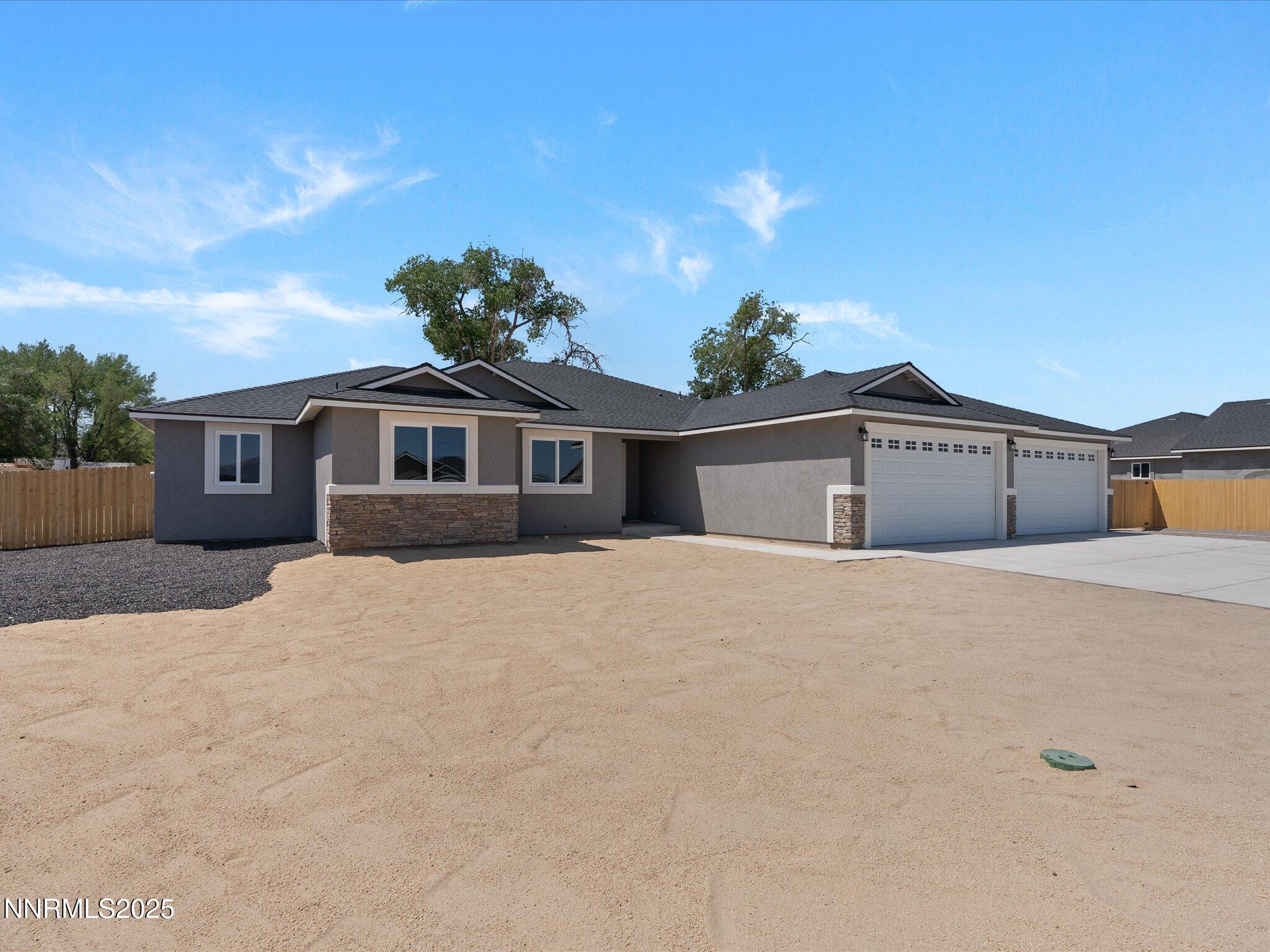 Image 4: 04-1367 Nevada Pacific Blvd-103