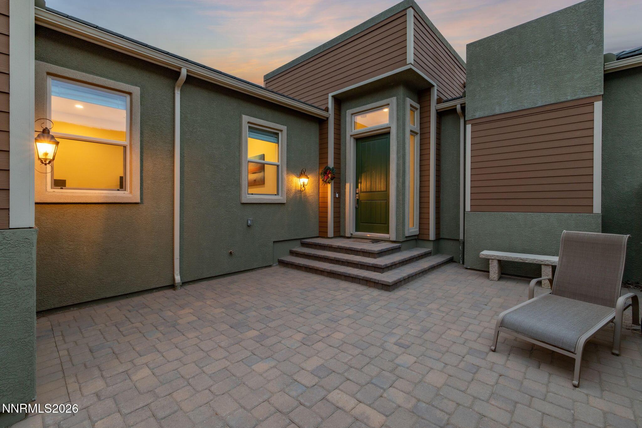 Image 4: 13-web-or-mls-2237 Cold Creek Trail twil