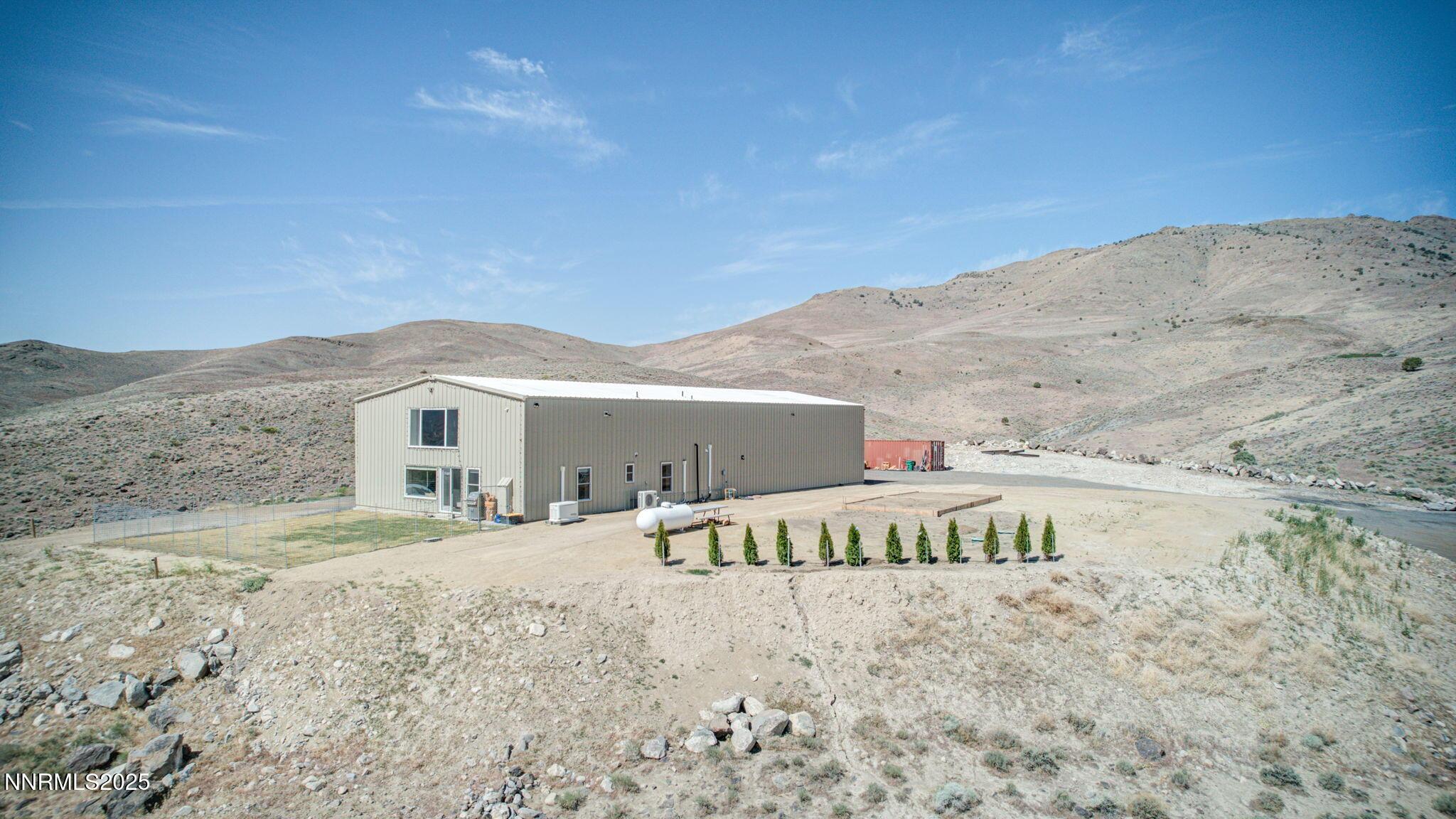 Image 2: 4-web-or-mls-DJI_0470_1_2_3_4