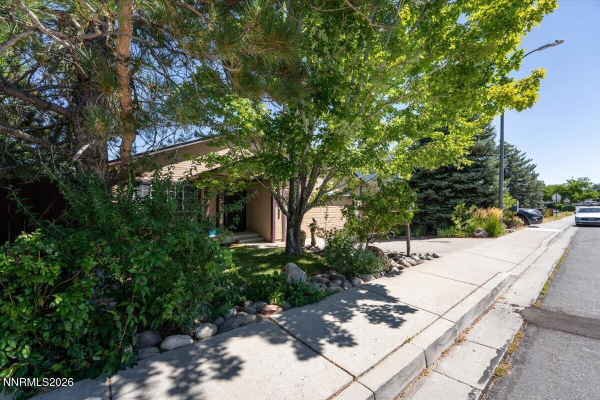 Image 3: 03-8655 Red Baron Blvd Reno NV 89506 (3