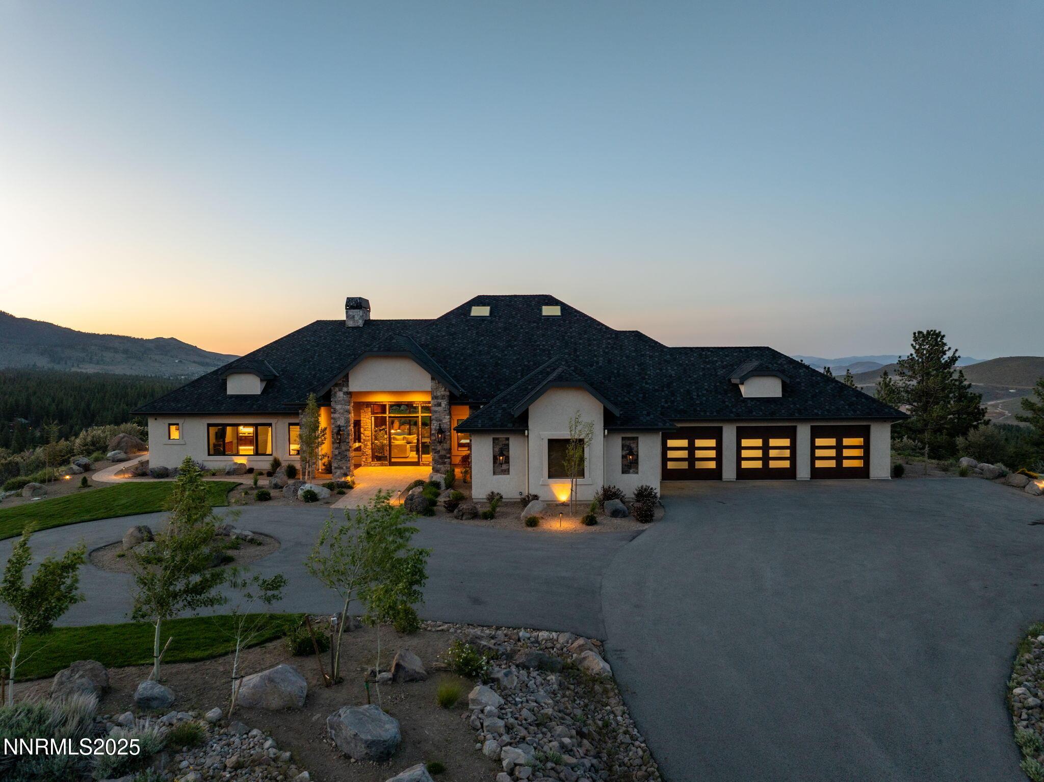 Image 2: 58-web-or-mls-29 Bennington Twilight dro