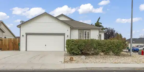 1800 Hickory Lane