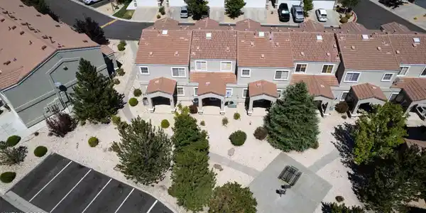 Image 4: 4-web-or-mls-DJI_0778 (2)