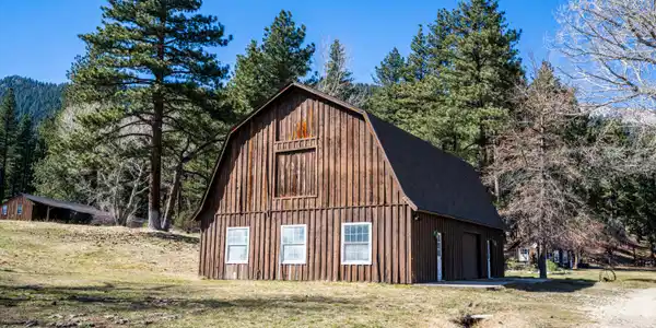 4755 Old Us Highway 395