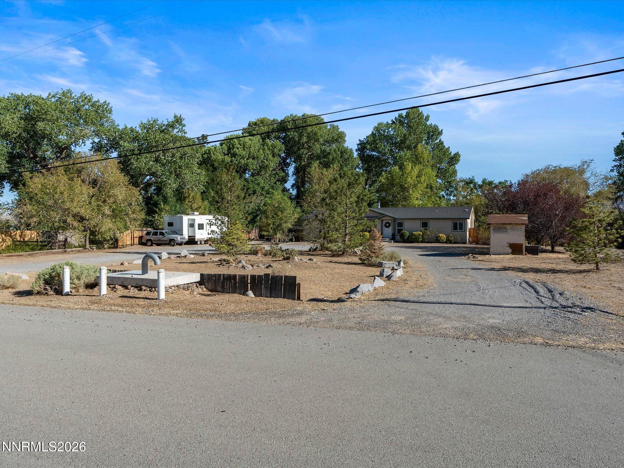 Image 1: 01-1075 Mesa Dr-100
