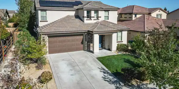 Image 4: 4-web-or-mls-dji_fly_20260914_192424_931