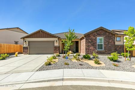 632 W Equinox Peak Court