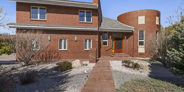 2425 Foley Way