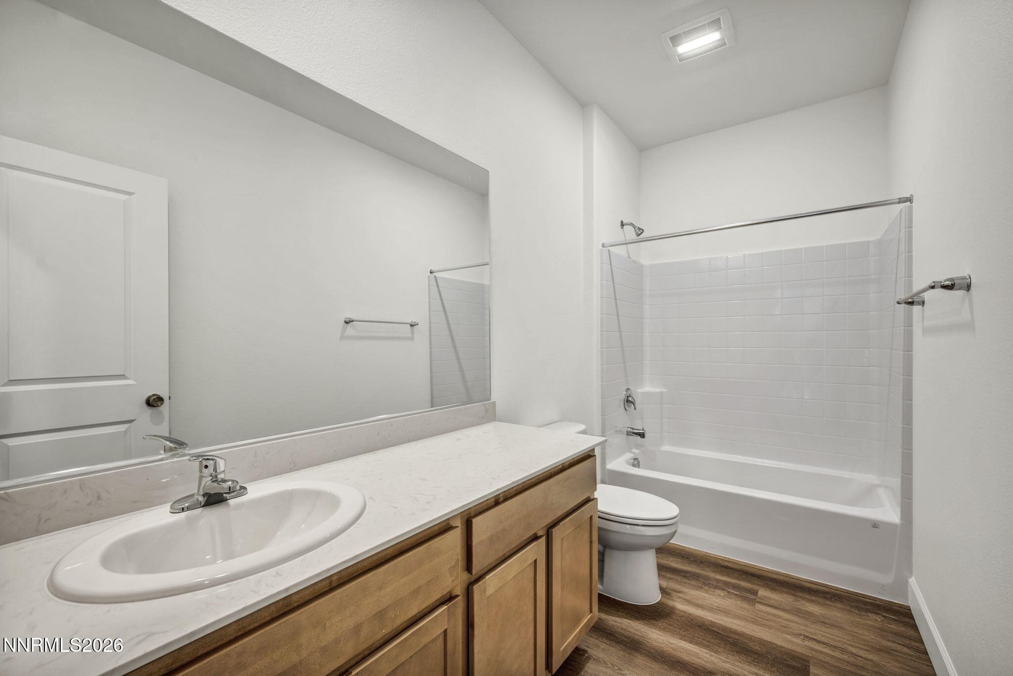 Image 3: 23-web-or-mls-6773-shell-ct