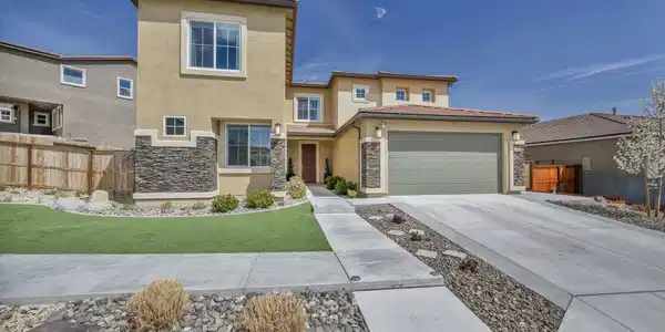 1835 Dream Catcher Court