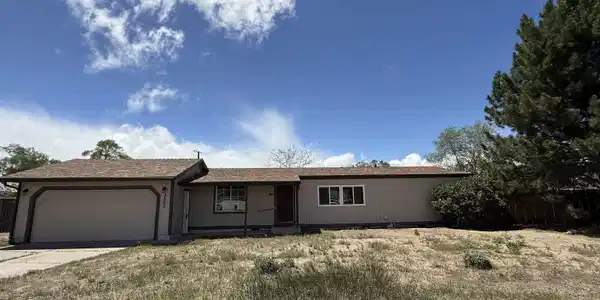 3860 Loon Court