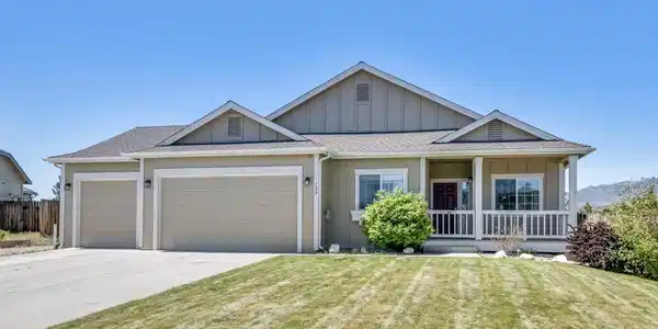 788 Country View Court