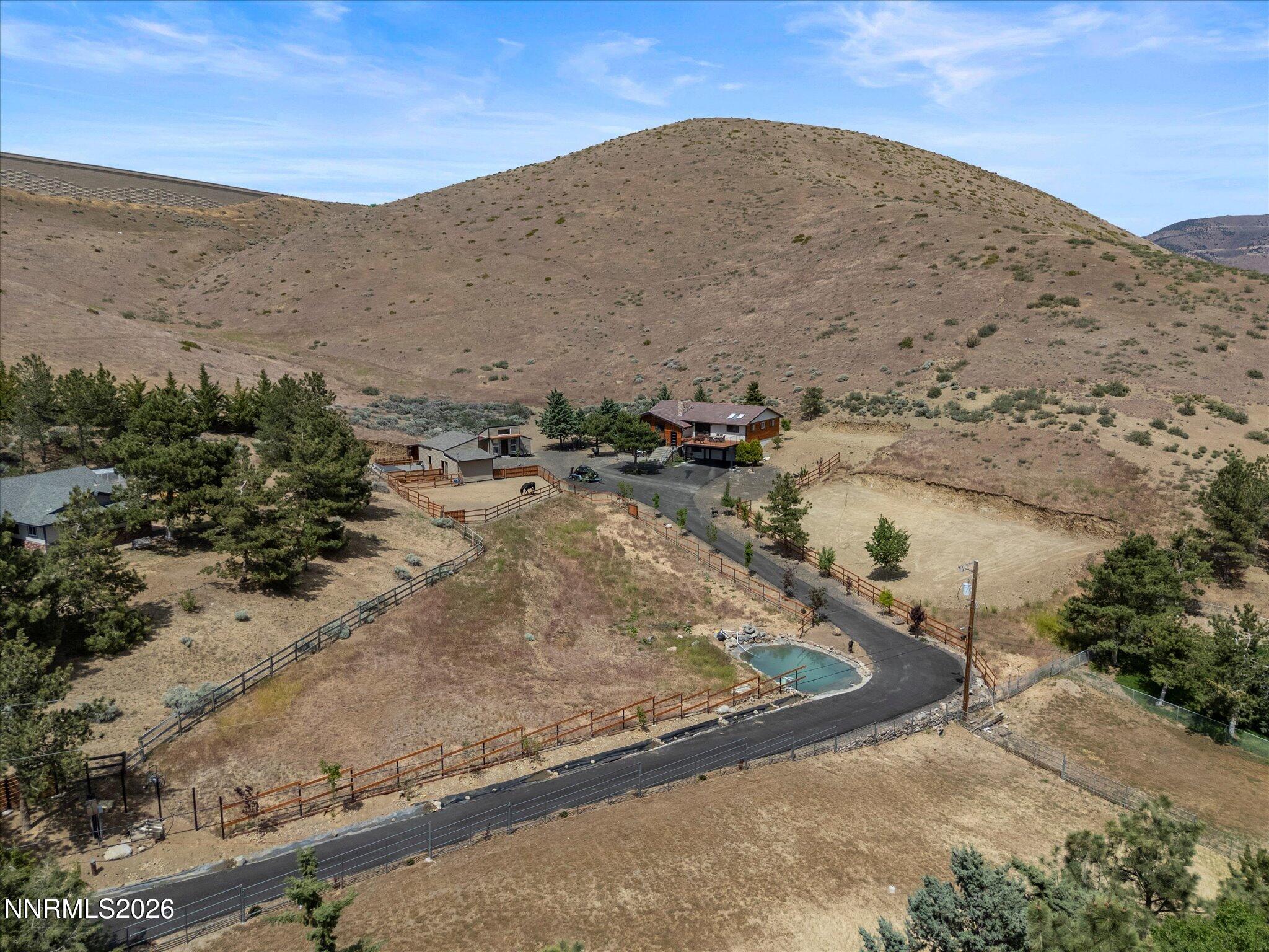 Image 3: 70-20449 Temelec Way-175