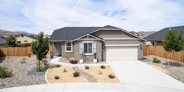 Image 3: 42-web-or-mls-DJI_0874