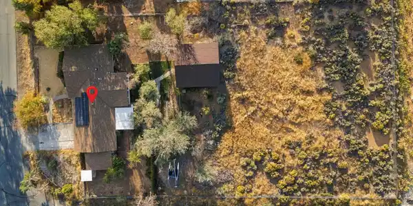 Image 2: 14_dji_20260922173602_0035_d drone pin