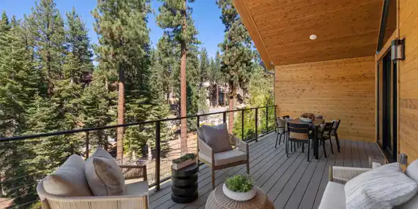 152 Sierra Colina Drive