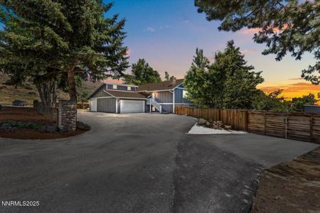 5220 Shawna Lane