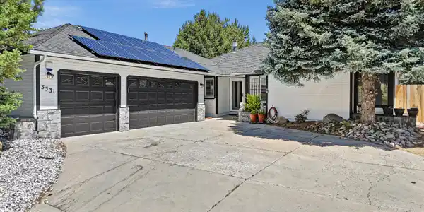 3531 Smoketree Avenue