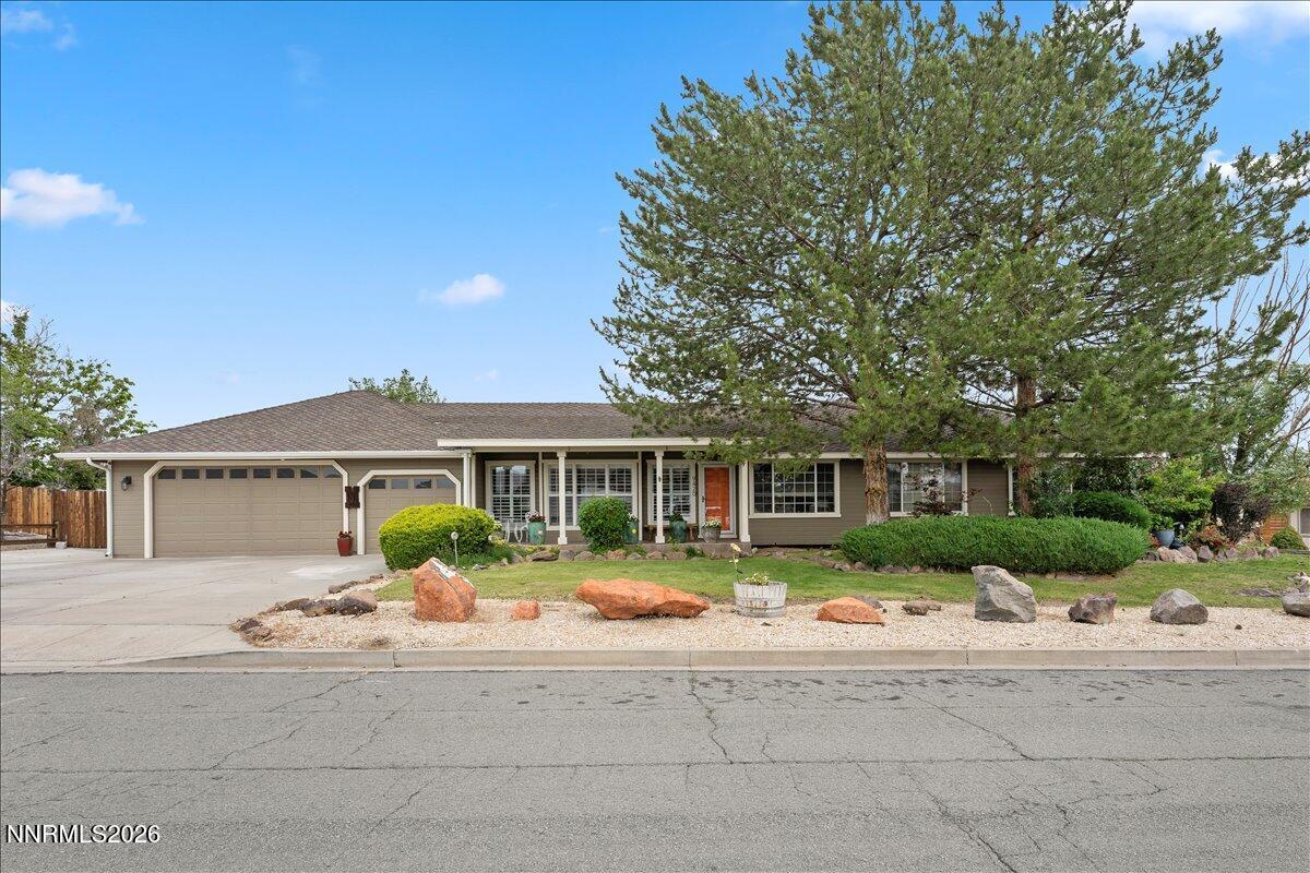 Image 2: 02-9420 Benedict Ave Sparks NV 89441 (2