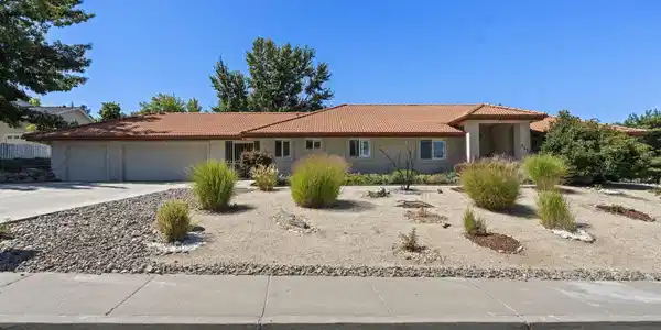 2410 Dublin Court