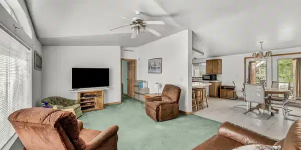 Image 3: 44-web-or-mls-230-quarter-horse-cir