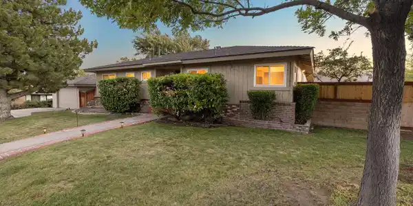 Image 3: 3-web-or-mls-2180 gridley-65