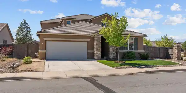 2401 Bridgetown Loop