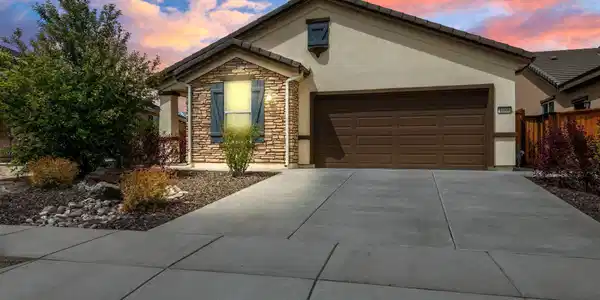 1089 Tazewell Trail