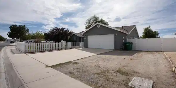 Image 4: 04-1466 Grey Bluffs Dr Fernley NV 89408