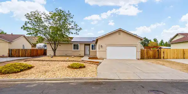 20985 Rose Knob Drive
