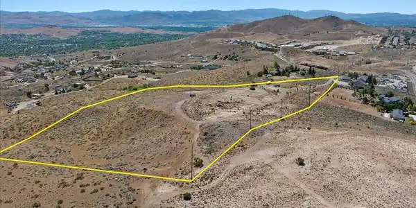 Image 4: Overview