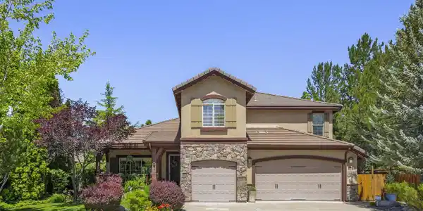 2736 Silverton Way