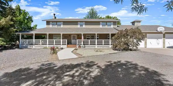 10705 Silver Spur Drive
