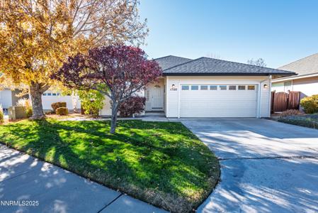 1760 Mahogany Circle