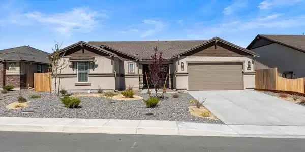 622 W Equinox Peak Court