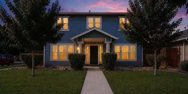 Image 2: Front Twighlight Dark