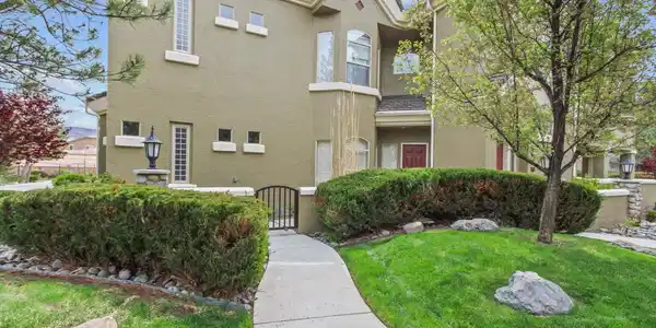 Image 2: Unit