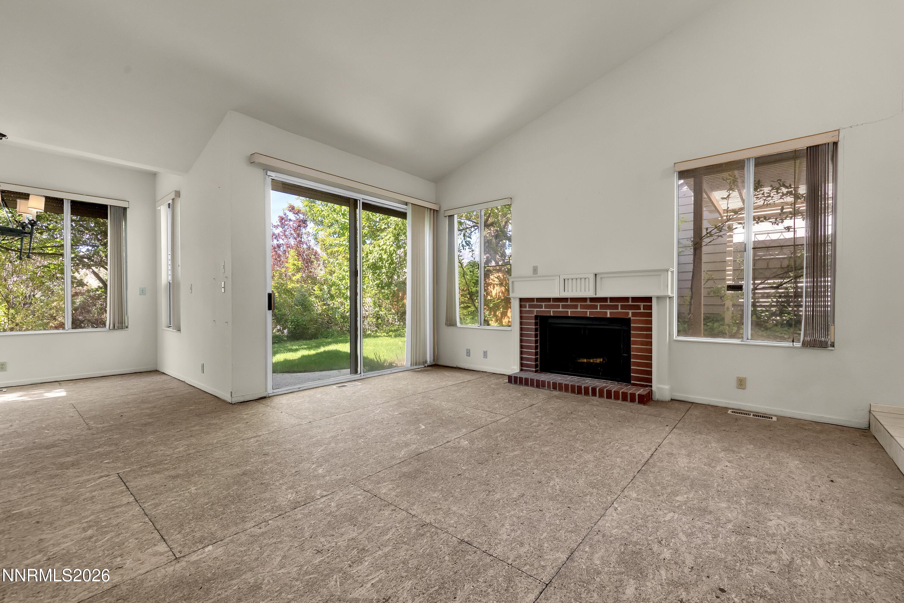Image 4: SilverRidge2384-005