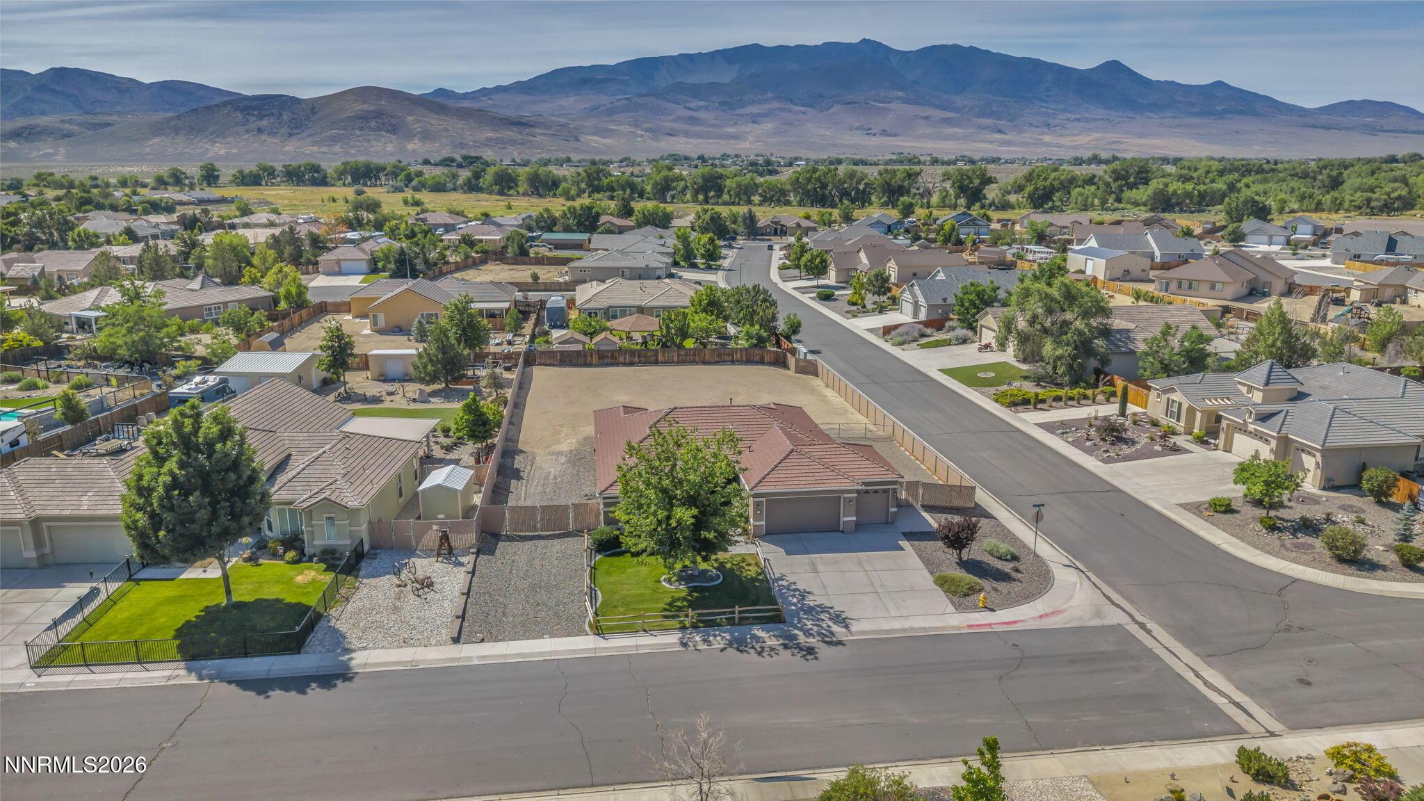 Image 3: 30-web-or-mls-515-crabapple-ln