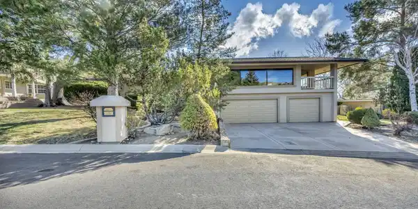 Image 2: 1-web-or-mls-2570-spinnaker-dr