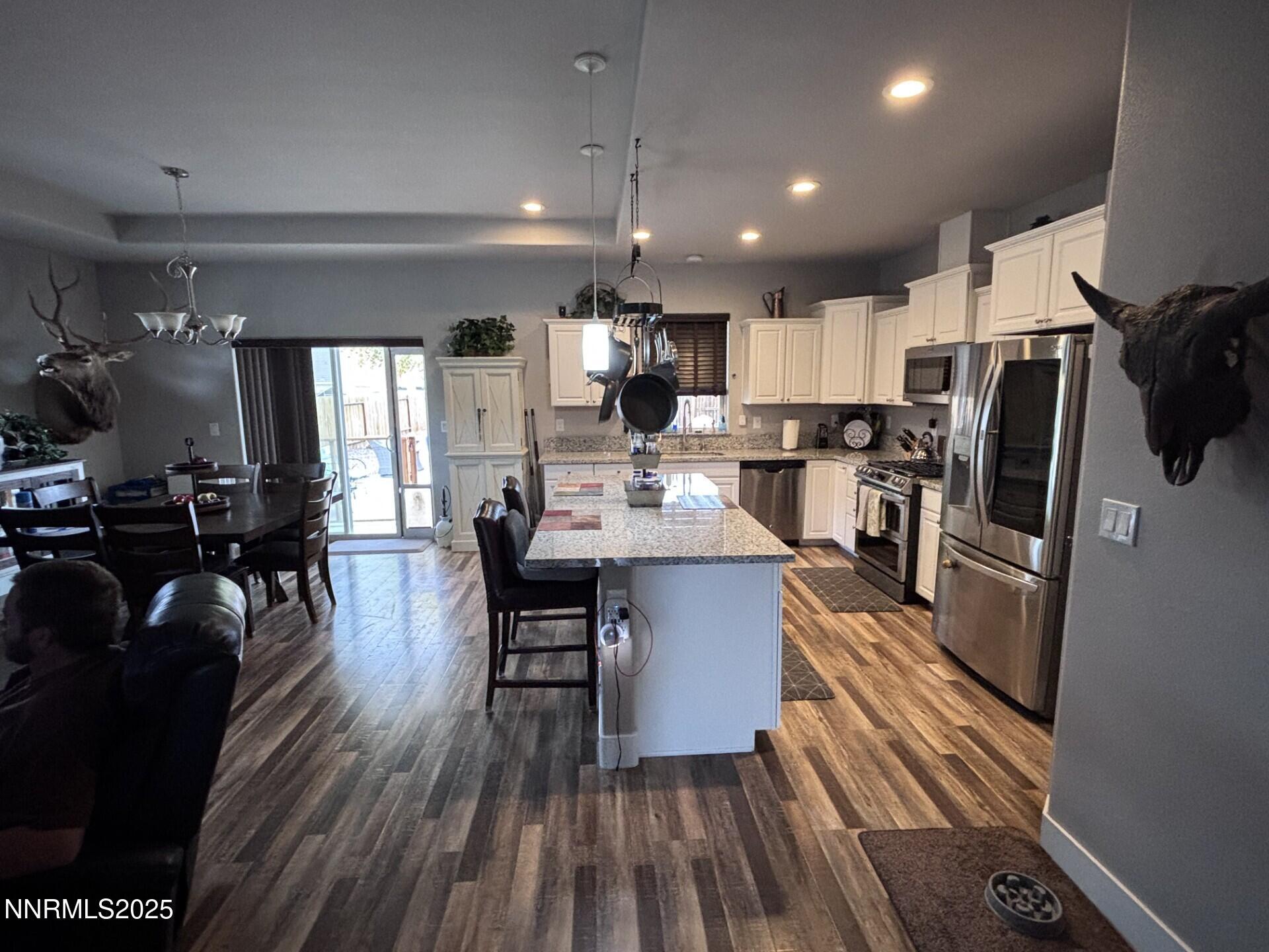 Image 4: kitchen 3