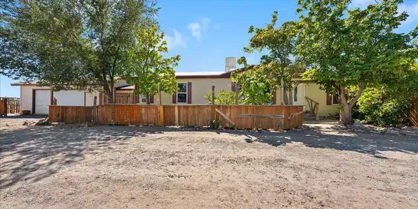 Image 4: 03-1475 Banner Ave Silver Springs NV 894