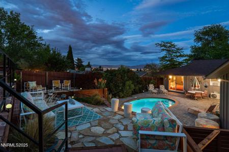 2135 Skyline Boulevard