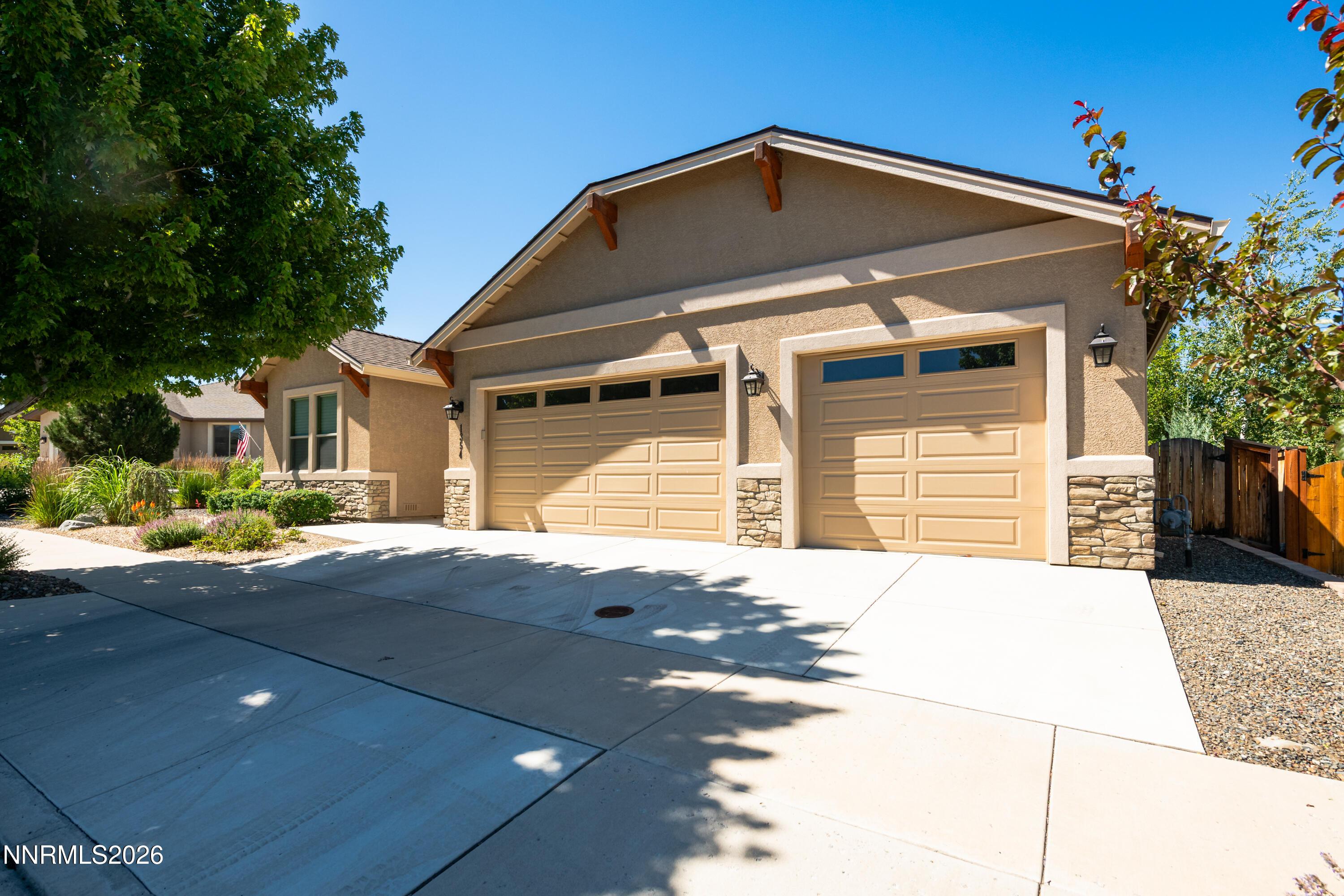 Image 2: 1354 Cedar Creek Cir-2